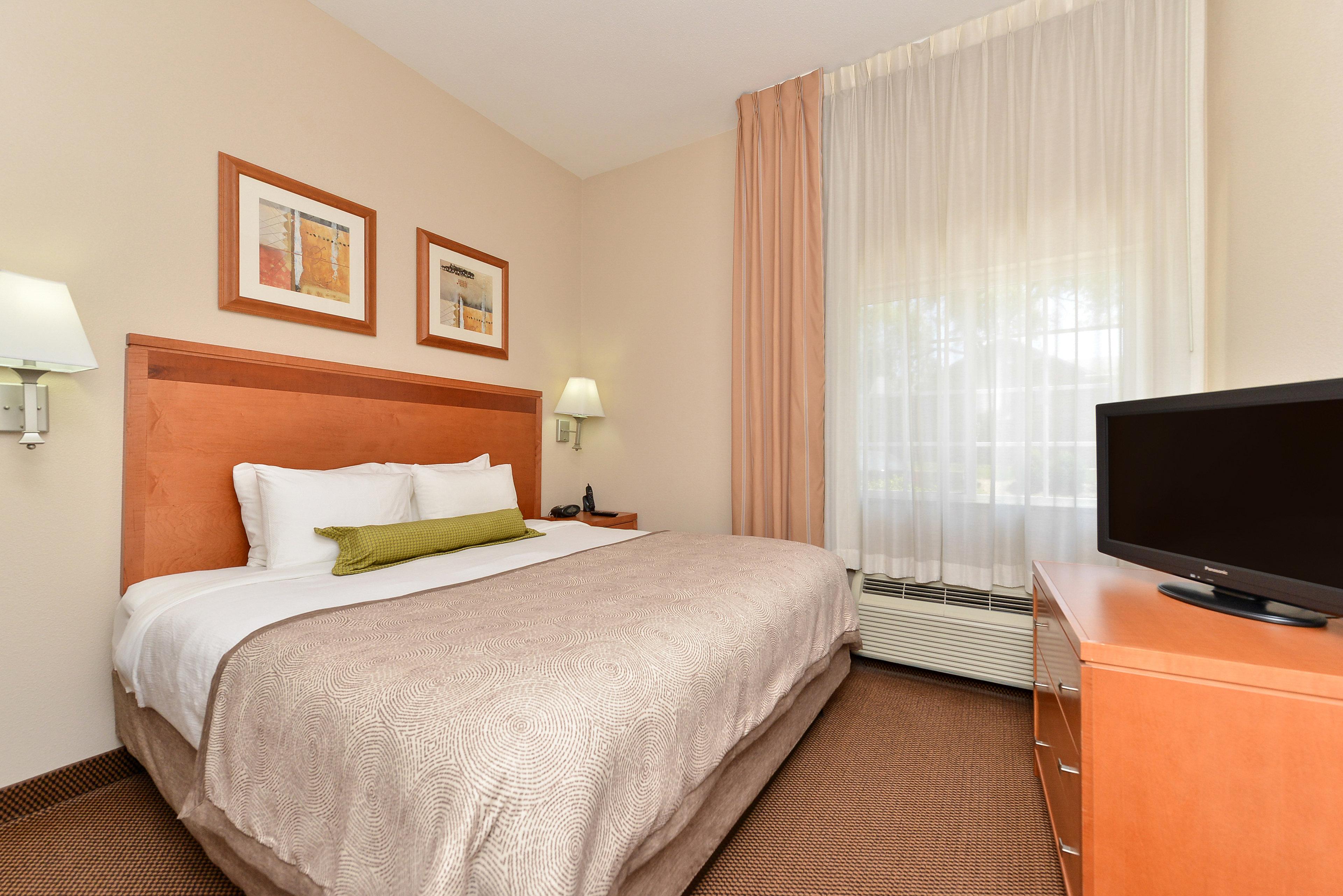 Candlewood Suites Winchester By Ihg Eksteriør billede