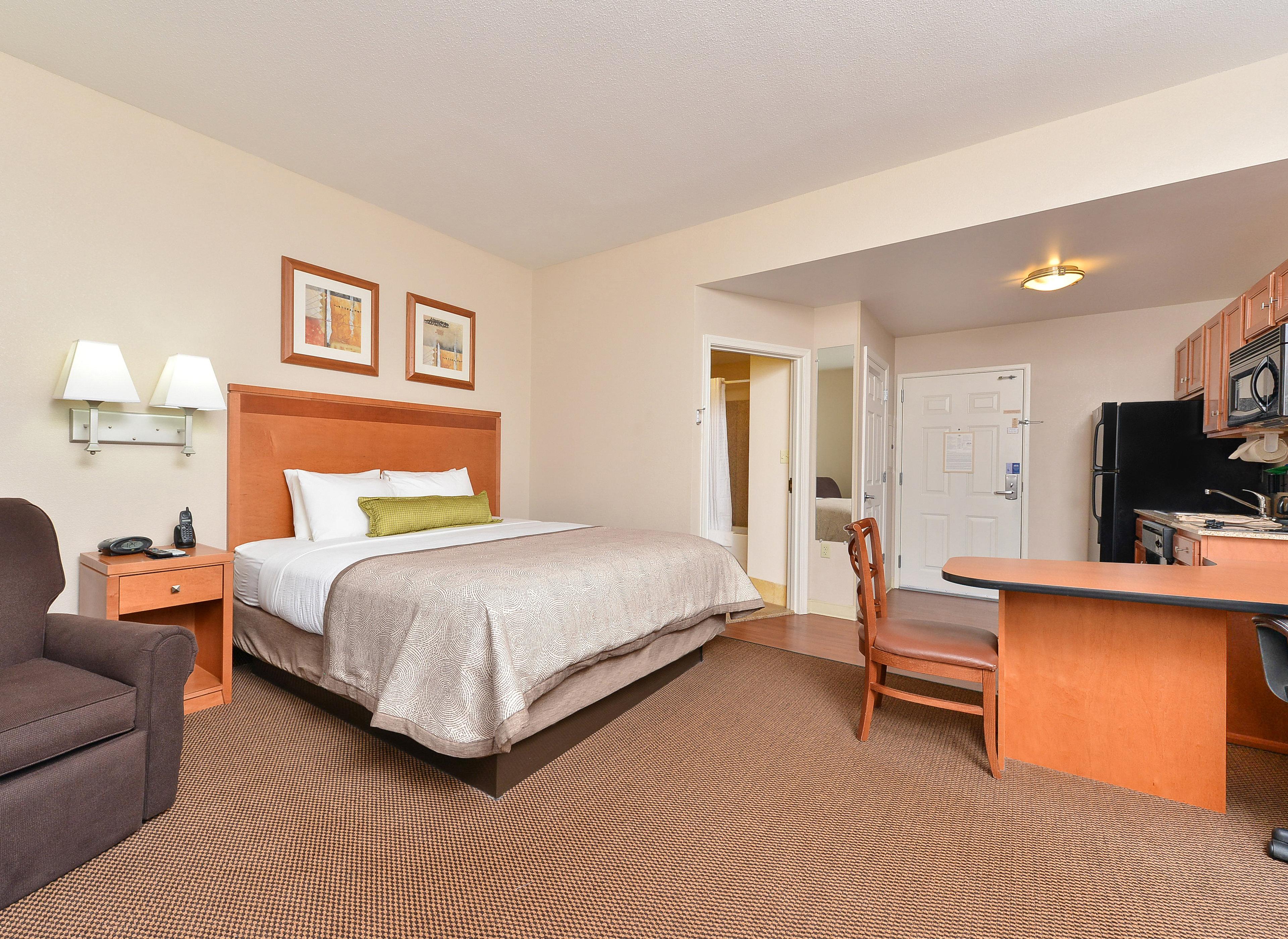 Candlewood Suites Winchester By Ihg Eksteriør billede
